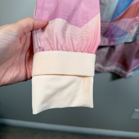 NIke Shield Flash Hooded Windbreaker Running Jacket Large Guava Ice Packable - Picture 8 of 15